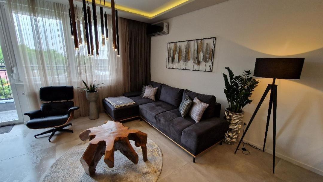 Family Resort Subotica Apartments المظهر الخارجي الصورة